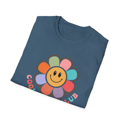 Cool Moms Club T-Shirt — Retro Floral Smiley Tee for Trendy Moms