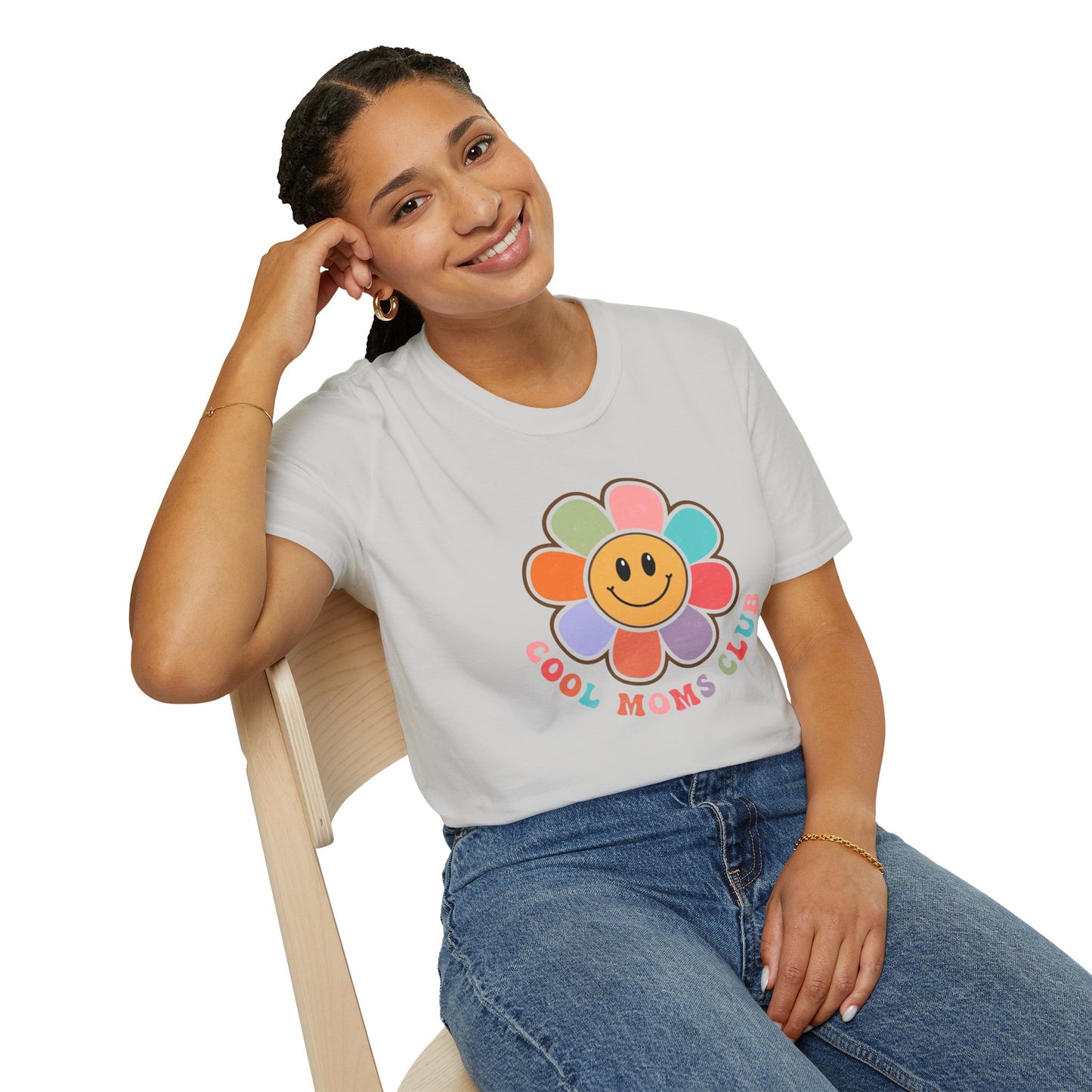 Cool Moms Club T-Shirt — Retro Floral Smiley Tee for Trendy Moms