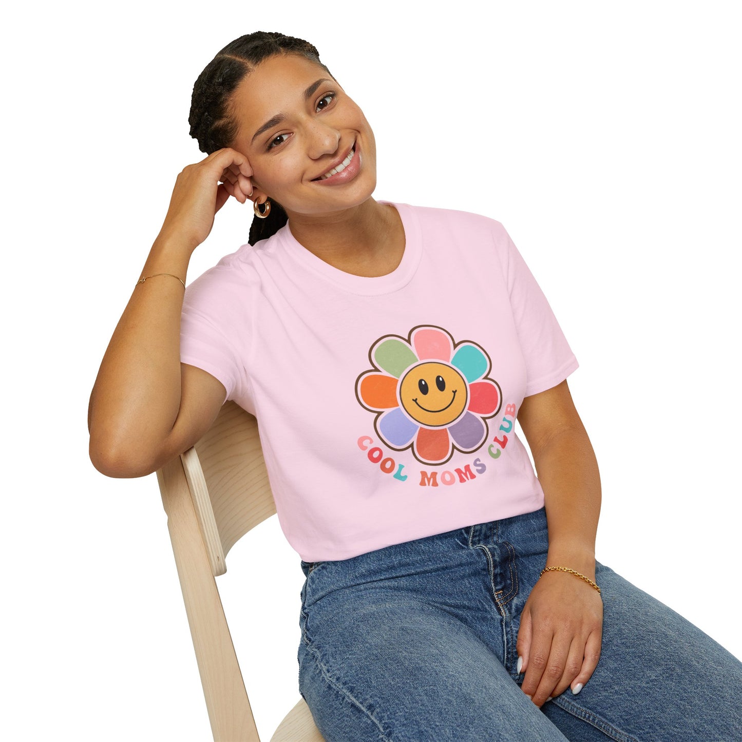 Cool Moms Club T-Shirt — Retro Floral Smiley Tee for Trendy Moms