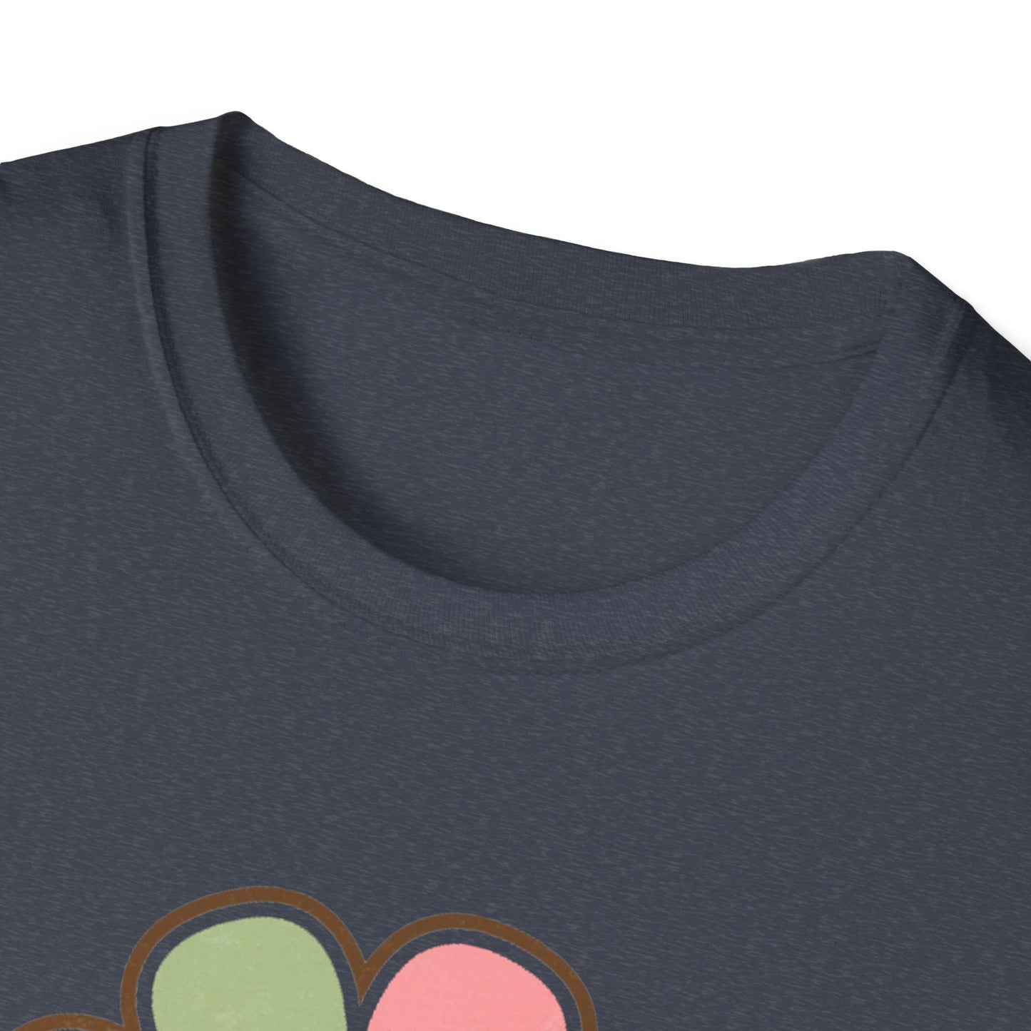 Cool Moms Club T-Shirt — Retro Floral Smiley Tee for Trendy Moms