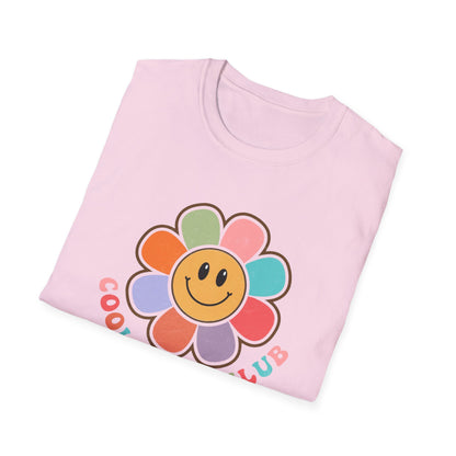 Cool Moms Club T-Shirt — Retro Floral Smiley Tee for Trendy Moms