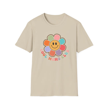 Cool Moms Club T-Shirt — Retro Floral Smiley Tee for Trendy Moms