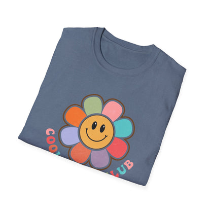 Cool Moms Club T-Shirt — Retro Floral Smiley Tee for Trendy Moms